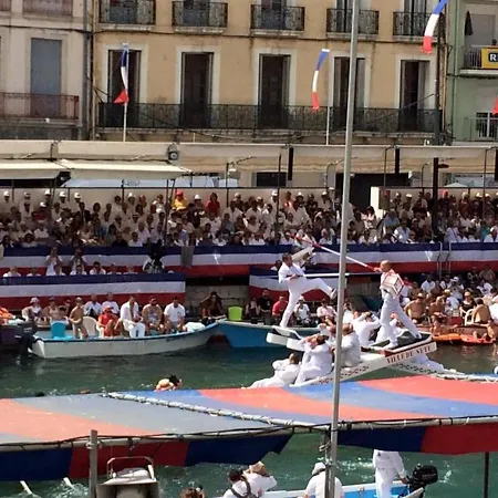 Sete, 2 Pieces, 4 Personnes - Fr-1-338-165 * Sète